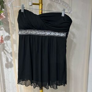 Y2K Elegant Black Strapless Blouse with Rhinestone Detailing